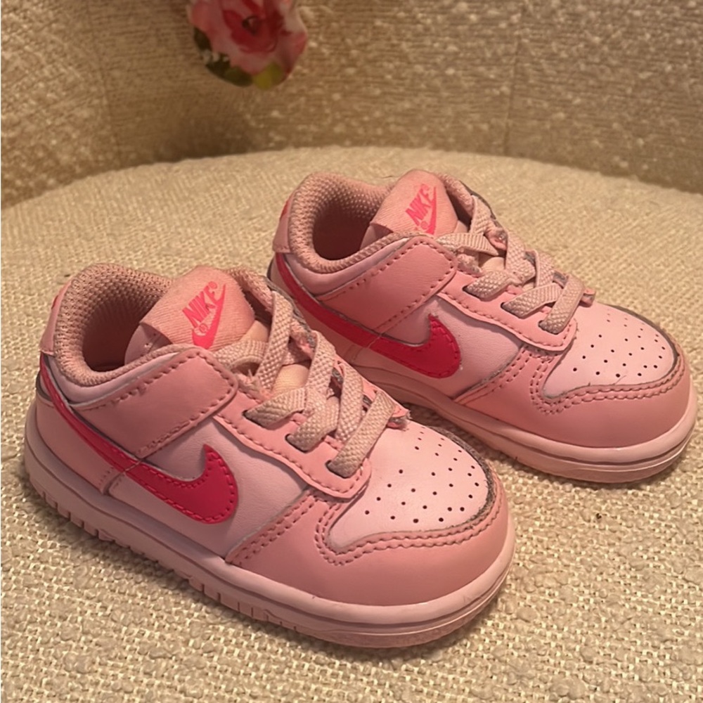 Triple pink